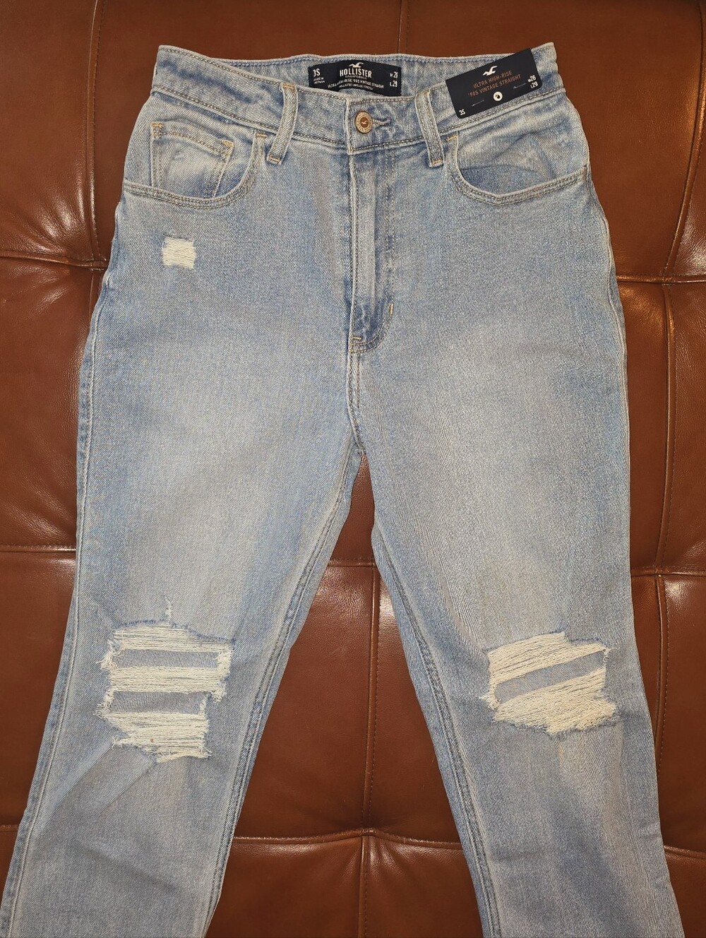 Hollister Ultra High-Rise 90s Vintage Straight Jeans 3 Short